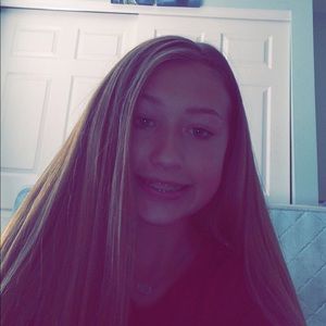 Meet your Posher, Alyssa